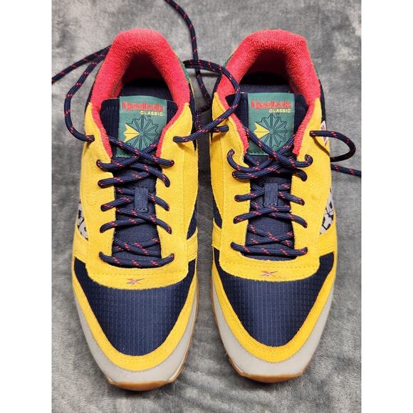 Reebok Classic Men’s 6 Yellow Navy Suede Gum Sole Retro Sneakers main image 12